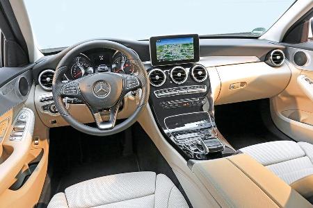 Mercedes C 300 Bluetec Hybrid, Cockpit
