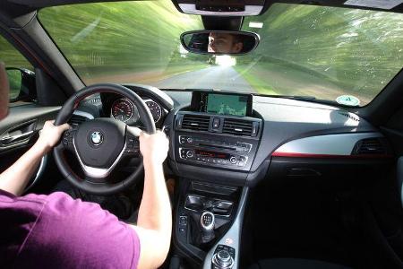 BMW 118i Sport Line, Cockpit