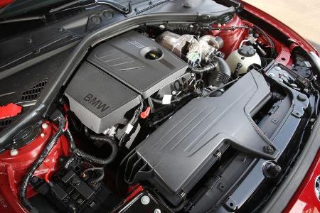 BMW 118i Sport Line, Motor