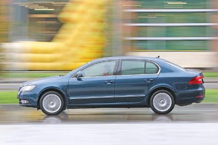 Skoda Superb 2.0 TDI, Seitenansicht