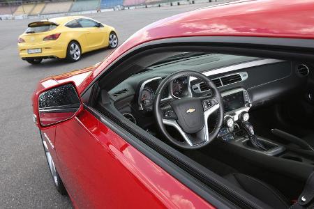 Chevrolet Camaro, Cockpit