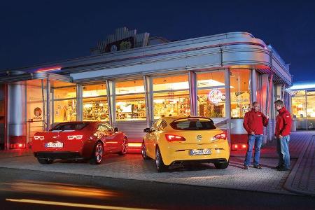 Chevrolet Camaro, Opel Astra OPC, Heckleuchten