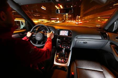 Audi Q5 2.0 TDI, Cockpit, Fahrer