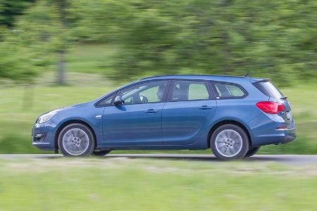 Opel Astra Sports Tourer 1.4 Turbo, Seitenansicht