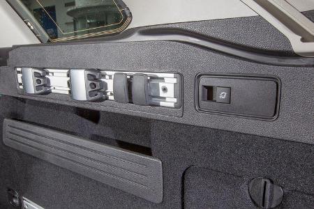 Opel Astra Sports Tourer 1.4 Turbo, Haltemöglichkeiten