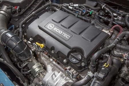 Opel Astra Sports Tourer 1.4 Turbo, Motor