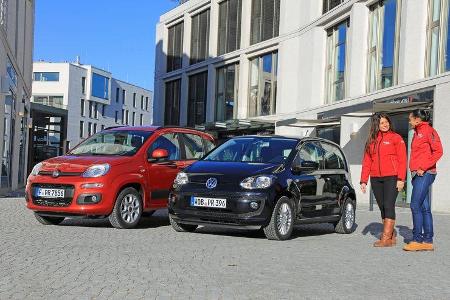 Fiat Panda 0.9 8V Natural Power Lounge, VW Up Ecofuel high up BMT, Frontansicht