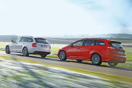 Ford Focus ST Turnier, Skoda Octavia RS Combi, Seitenansicht