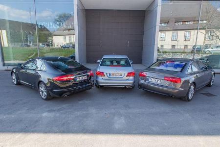 Audi A6 3.0 TFSI, Jaguar XF 3.0 V6, Mercedes E 400, Heckansicht