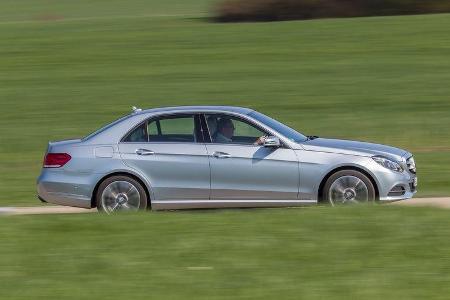 Mercedes E 400, Seitenansicht