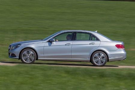 Mercedes E 400, Seitenansicht