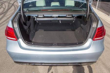 Mercedes E 400, Kofferraum