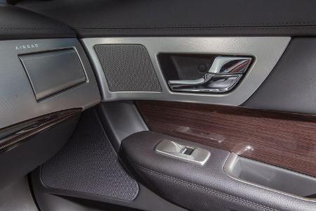 Jaguar XF 3.0 V6, Türgriff