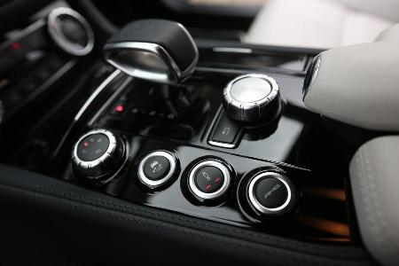 Mercedes CLS 63 AMG Shooting Brake, Bedienelemente