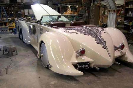 Nautilus Car Replica