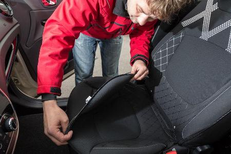 Renault Captur TCe 120, Sitzbezug