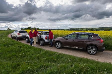 Peugeot 2008 120 VTi, Renault Captur TCe 120, Mini Cooper Countryman