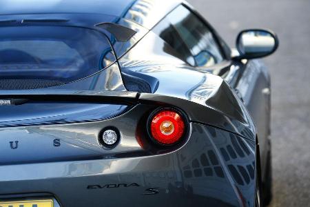 Lotus Evora S Sports Racer, Heckleuchte