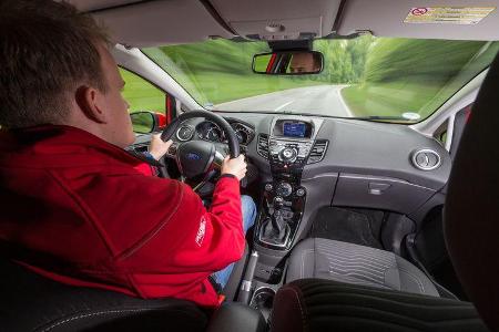 Ford Fiesta 1.0, Cockpit, Lenkrad