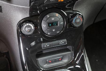 Ford Fiesta 1.0, Mittelkonsole