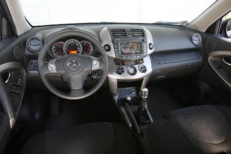 Vor allem im Fahrkomfort lässt der Toyota ein Defizit erkennen.