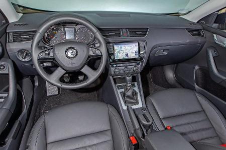 Skoda Octavia 1.4 TSI Elegance, Cockpit