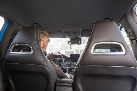 Mercedes A 200 CDI, Kopfstützen