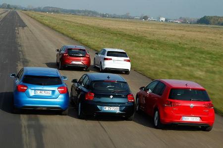 VW Golf 2.0 TDI, Audi A3 2.0 TDI, Mercedes A 200 CDI, BMW 118d Sport Line, Volvo V40 D3, Heckansicht