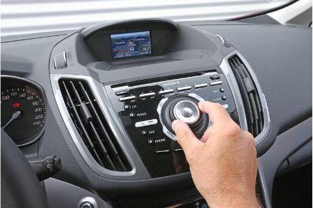 Ford C-Max 1.6 TDCi, Mittelkonsole