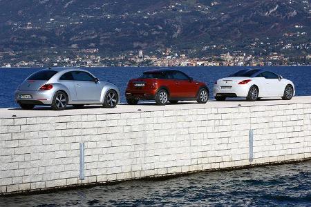 Mini Coupé, Peugeot RCZ, VW Beetle, Seitenansicht