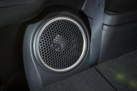 Mitsubishi Outlander, Lautsprecher
