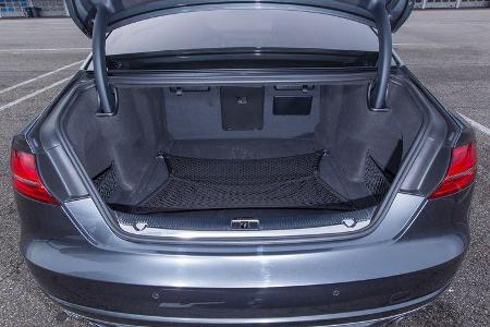 Audi S8, Kofferraum