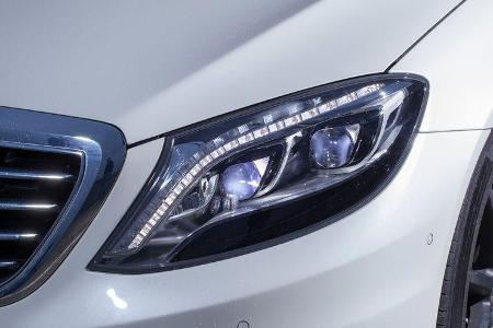 Mercedes S 63 AMG 4Matic, Frontscheinwerfer