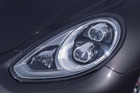 Porsche Panamera Turbo, Frontscheinwerfer