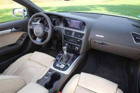 Audi A5 2.0 TFSI Cabrio, Cockpit, Lenkrad