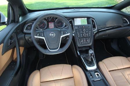 Opel Cascada 1.6 SIDI Turbo, Cockpit, Lenkrad