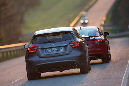 Audi TT RS Plus, Mercedes A 45 AMG, Heckansicht