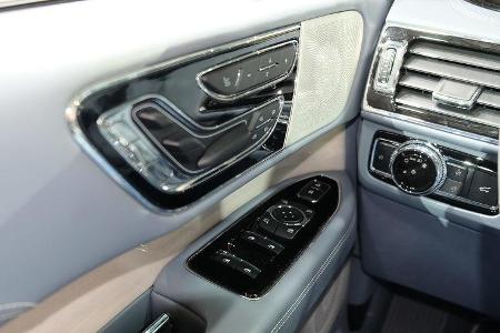 Lincoln Navigator 2022