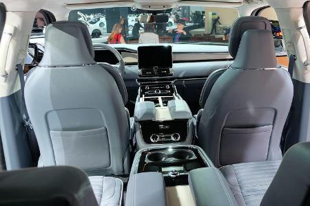 Lincoln Navigator 2028