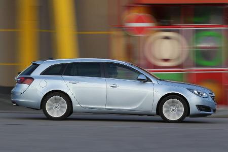 Opel Insignia Sports Tourer 2.0 BiT CDTi, Seitenansicht