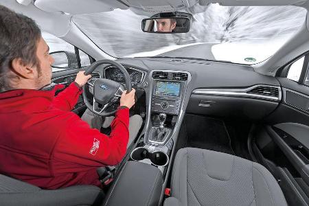 Ford Mondeo Turnier 2.0 TDCI, Cockpit