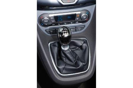 Ford Tourneo Connect, Mittelkonsole