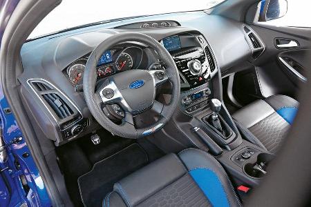 Ford Focus ST, Cockit