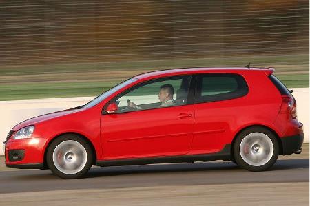 Vor allem in oberen Lagen liefert sein Zweiliter-TFSI heiser röhrend eine authentische Reminiszenz an seine frei saugenden A...