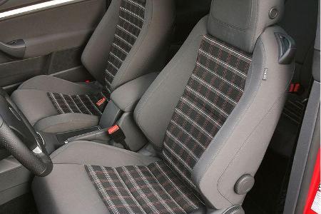 Und auch der Rest ist gewohnt solide, sauber verarbeitet.