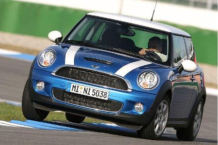 Der Mini gibt dagegen den wilden Hund.