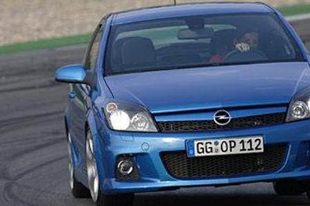 Opel Astra OPC Kurvenlage