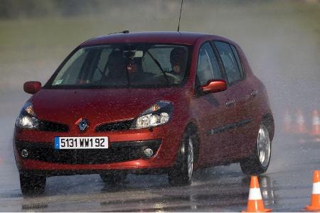 Vor allem Raumangebot und Fahrkomfort des 3,99 Meter langen Franzosen überzeugen.