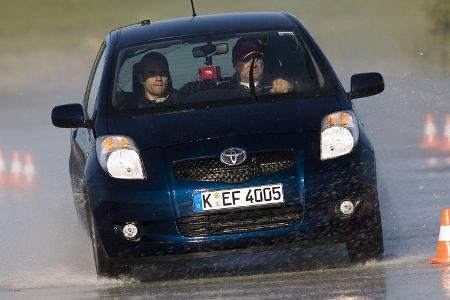 Seine hervorragende Bremse setzt jedoch Maßstäbe.