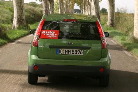 Selbst Bremsleistungen und Sicherheitsausstattung fallen schwach aus.